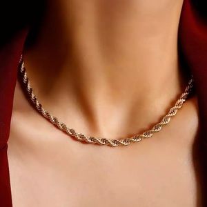 NEW 18k Gold Plated Necklace